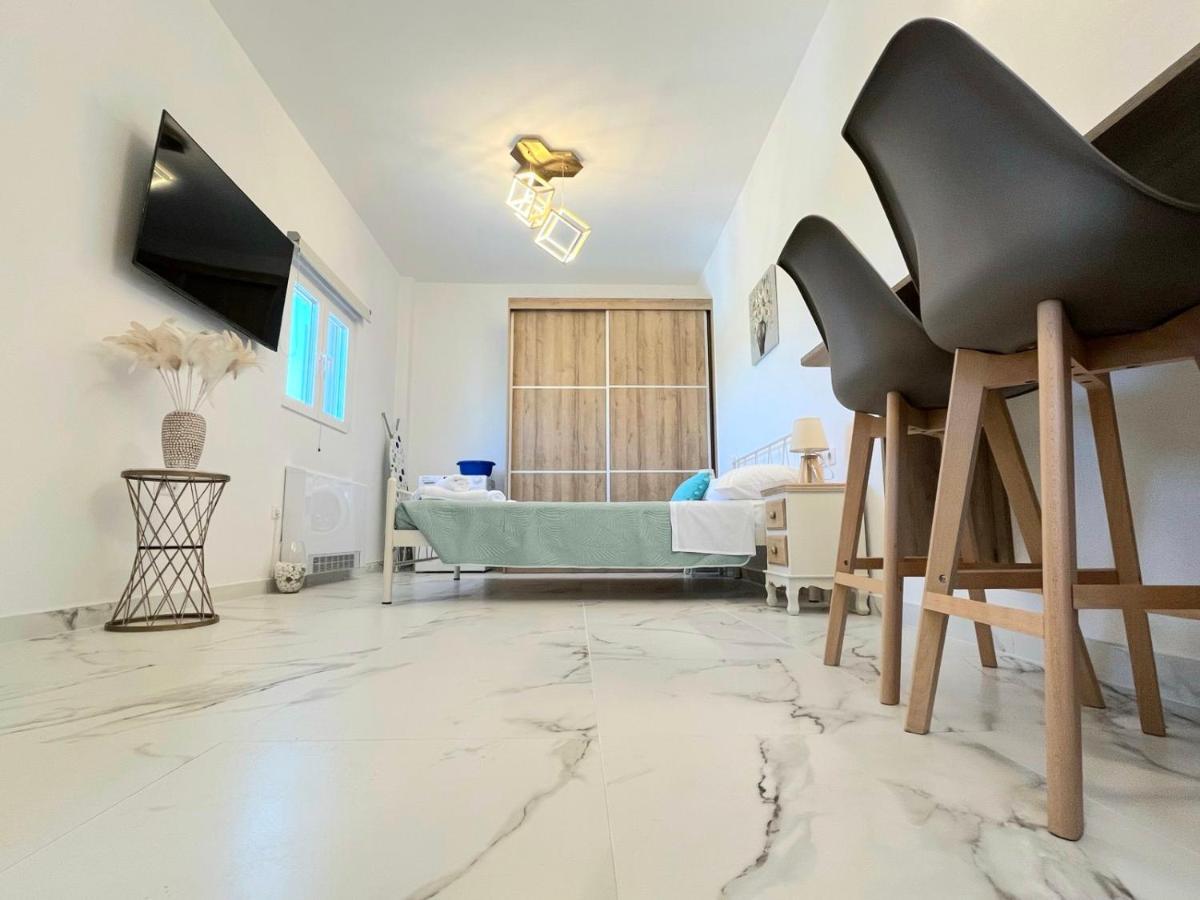 Corfu Airport Sweet Studio Luaran gambar